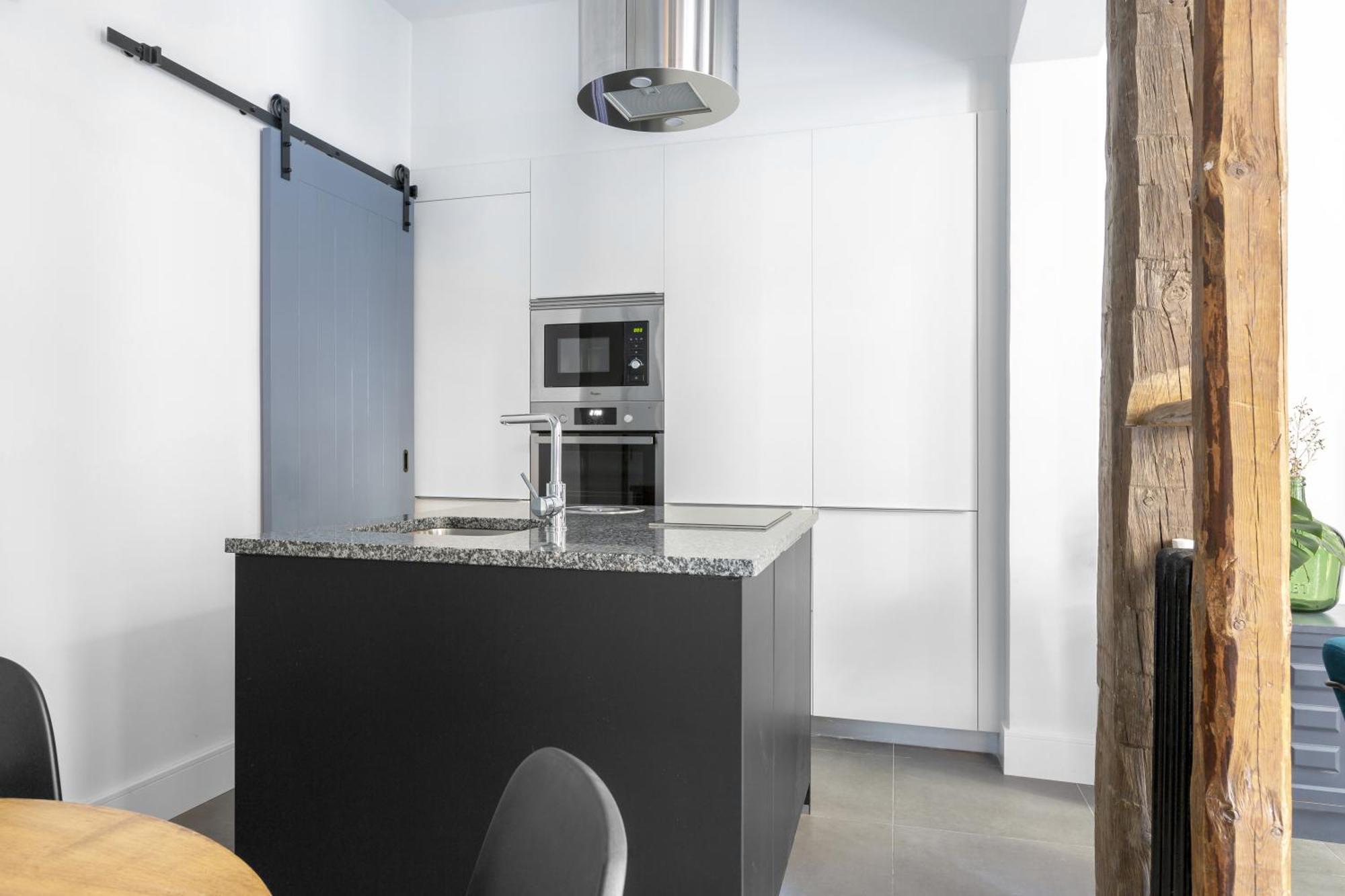 Apt Centrico Y Tranquilo De 2 Hab Madrid Exteriér fotografie