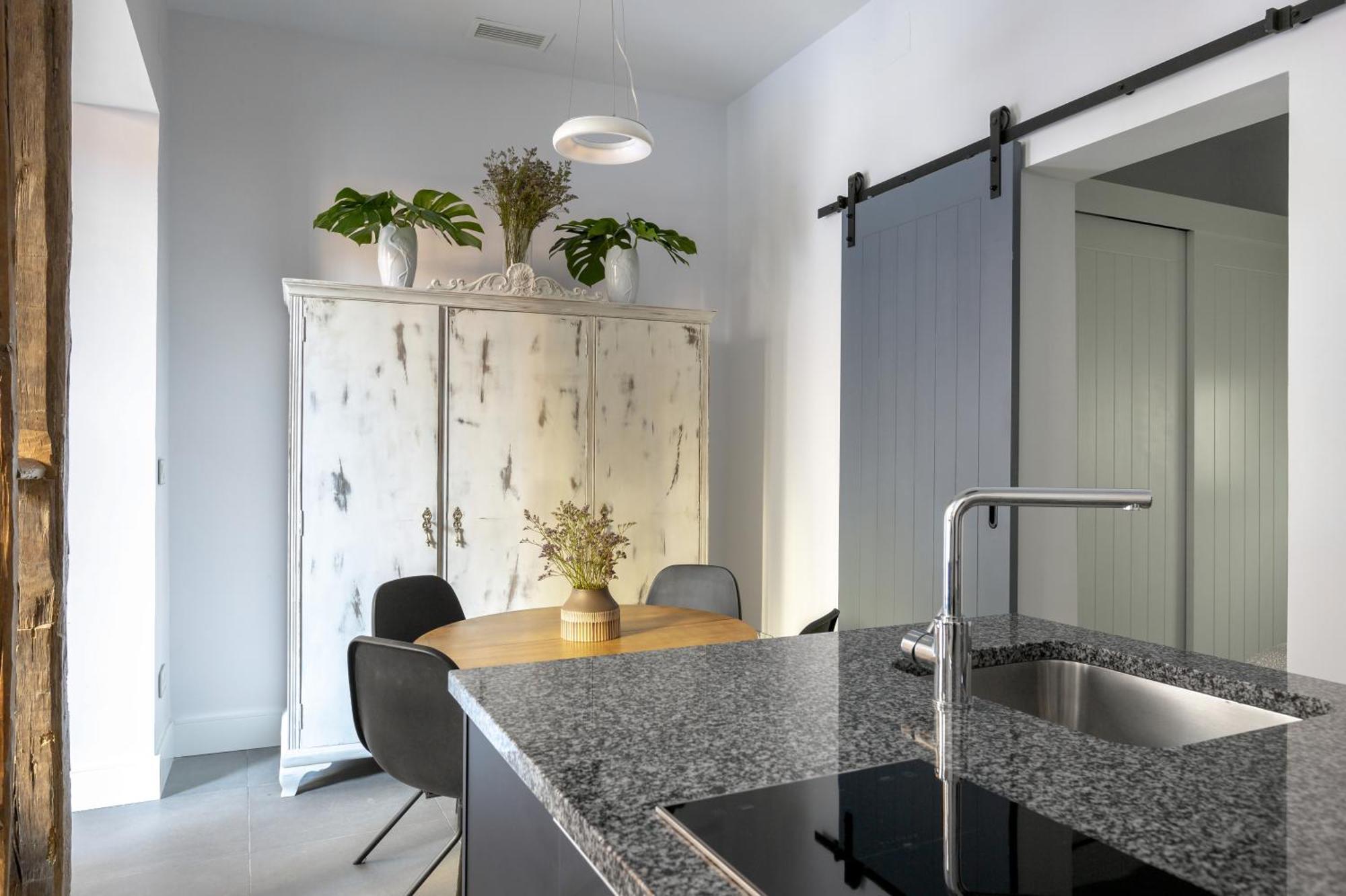 Apt Centrico Y Tranquilo De 2 Hab Madrid Exteriér fotografie